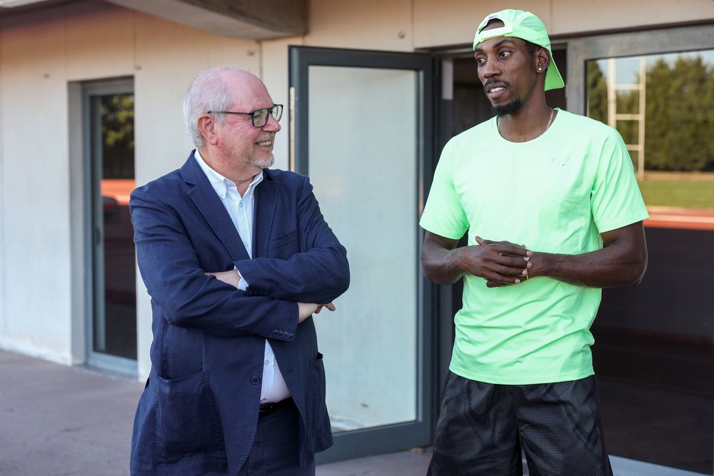 Presidente da Câmara, André Martins, visitou o campeão olímpico do triplo salto, Pedro Pichardo, antes da sua partida para os Jogos Olímpicos Paris2024