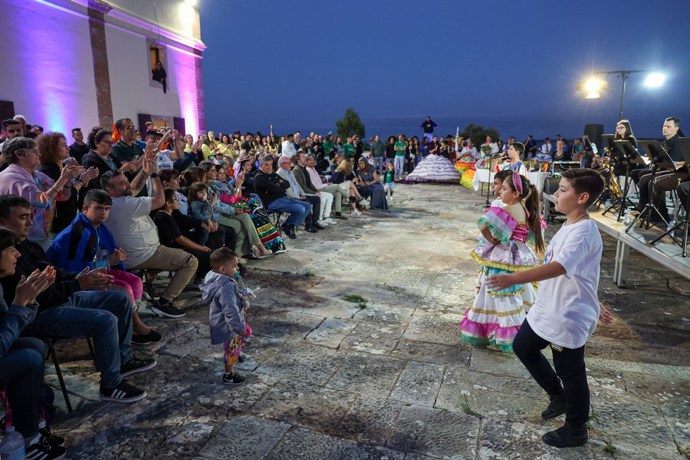 Marchas Populares de Setúbal 2024 - Entrega de prémios - Marcha infantil do Núcleo de Amigos do Bairro Santos Nicolau (extra concurso)
