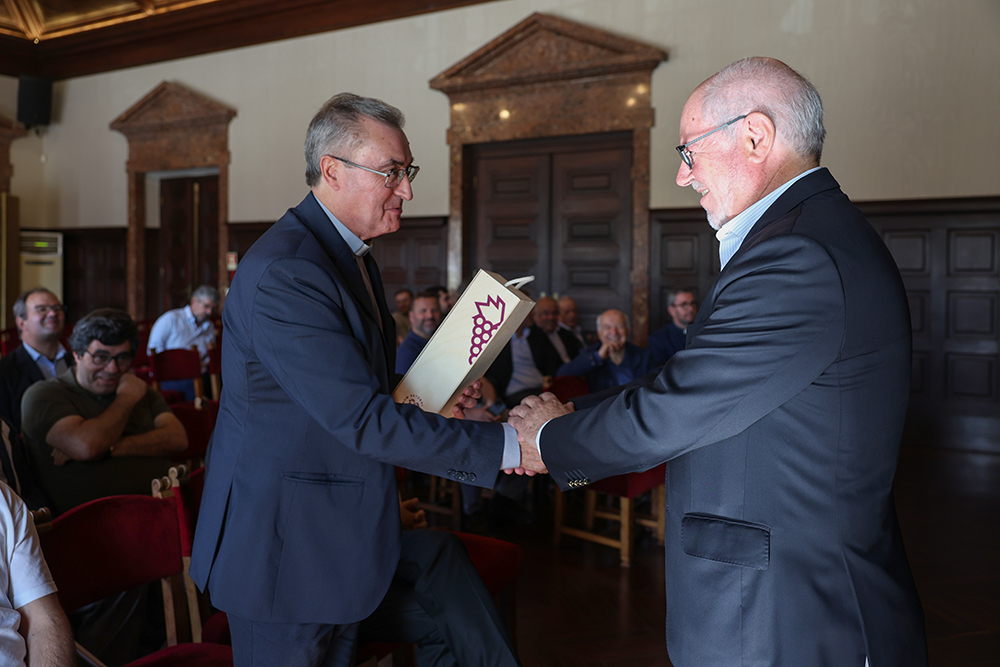 Delegação da Diocese do Porto visitou Setúbal - Presidente da Câmara, André Martins, com o bispo do Porto, D. Manuel Linda