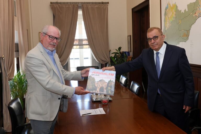 Presidente da Câmara Municipal, André Martins, recebeu o embaixador da Palestina em Lisboa, Nabil Abuznaid