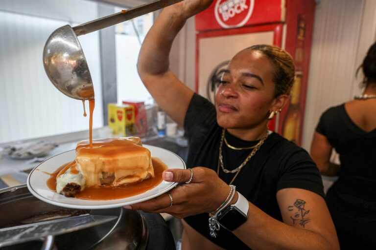 Festival de Francesinhas decorre até 18 de agosto no Largo José Afonso