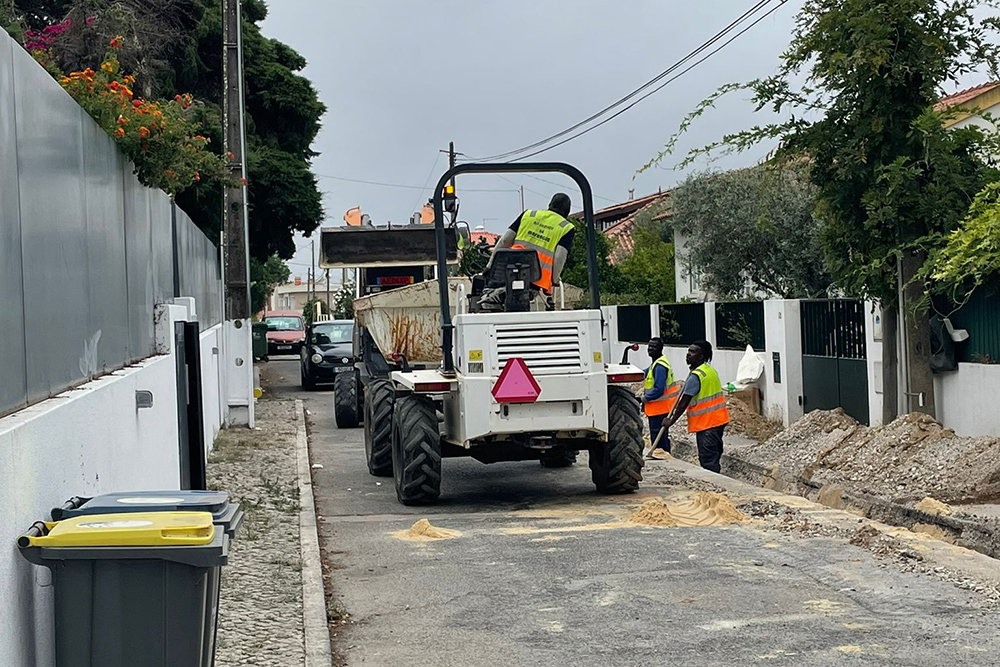 SMS - Reabilitação da rede de água em Azeitão