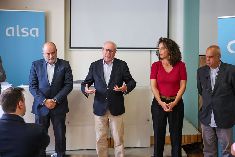 Alsa Todi inicia formação de duas dezenas de mulheres motoristas