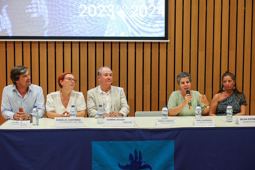 Cerimónia de Entrega Diplomas de mérito - Escola Secundária D. João II - ano letivo 2023-2024