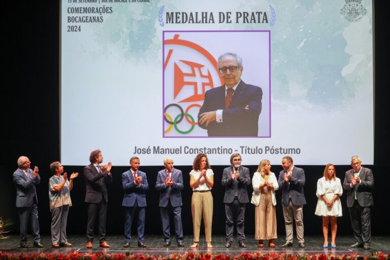 Dia de Bocage e da Cidade - Entrega da Medalha de Prata da Cidade a título póstumo ao ex-presidente do Comité Olímpico de Portugal José Manuel Constantino