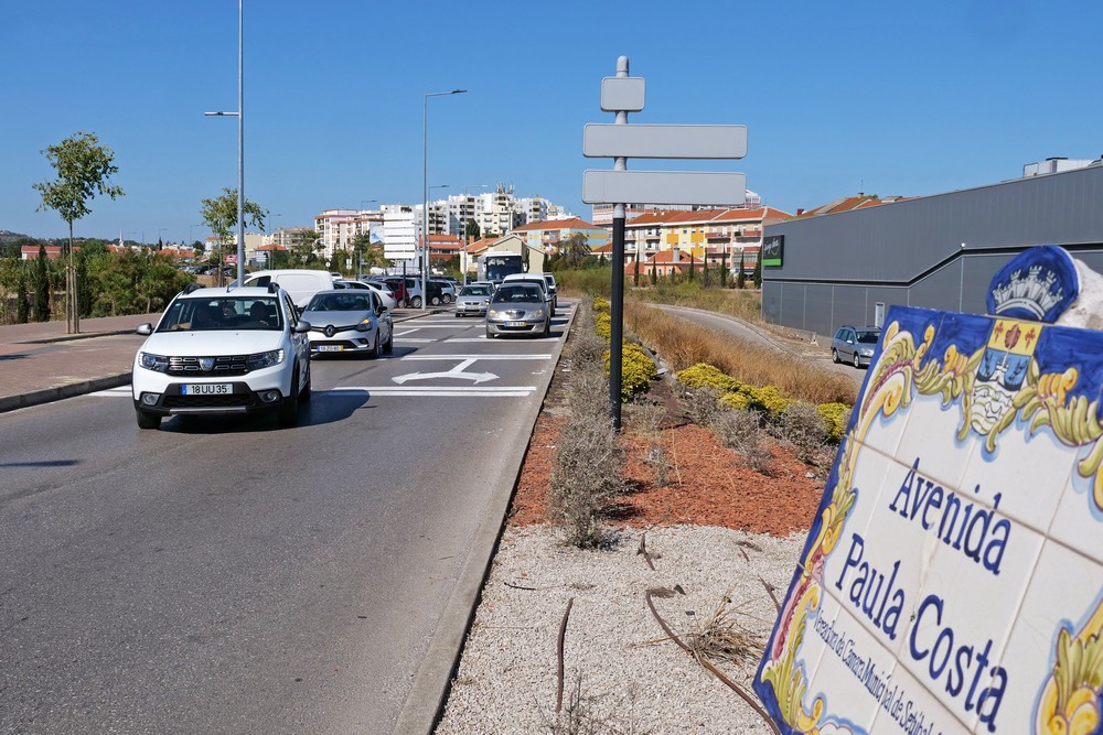 Obras melhoram segurança rodoviária nas avenidas Paula Costa e da Europa