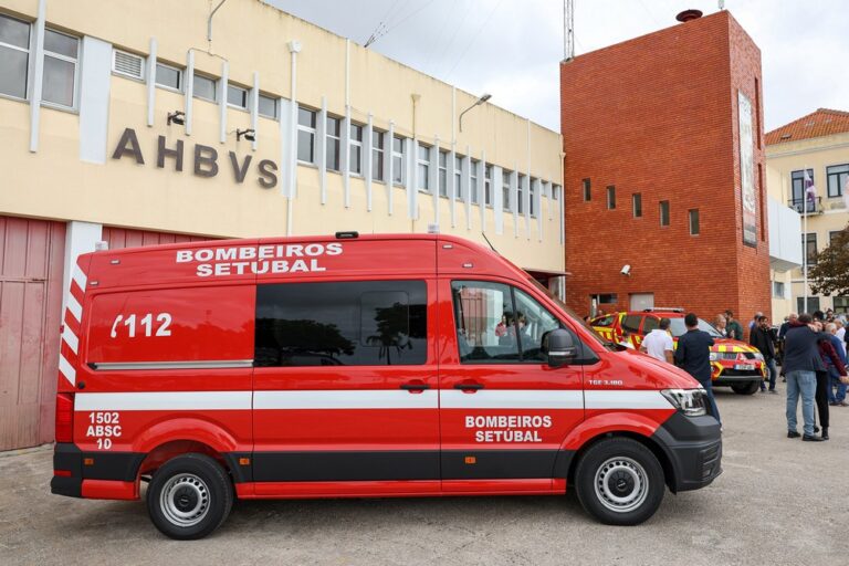 Comemorações do 141.º aniversário da Associação Humanitária de Bombeiros Voluntários de Setúbal