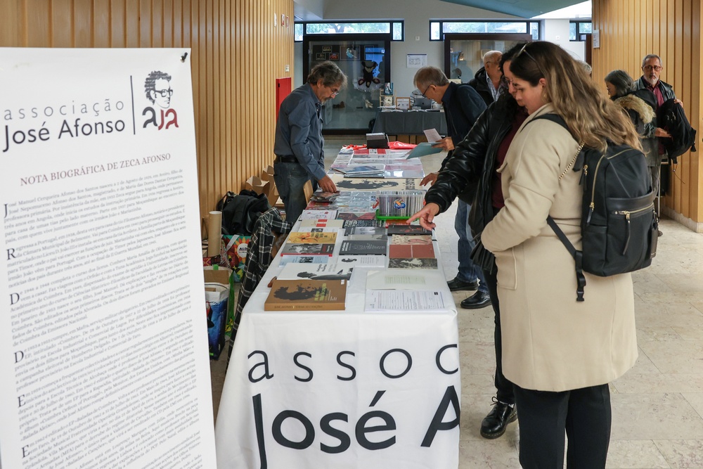 Venham Mais Vinte Cincos | Comemorações dos 50 Anos do 25 de Abril - Congresso Internacional José Afonso