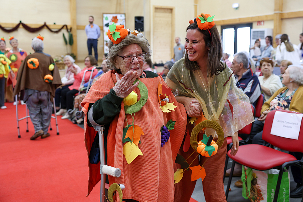 Dia do Idoso - Desfile de Outono - EnvelheSeres 2024 (8)