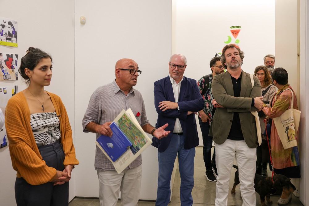 Festa da Ilustração 2024 - Presidente da Câmara, André Martins, vereador Pedro Pina, Catarina Sobral e o curador José Teófilo Duarte