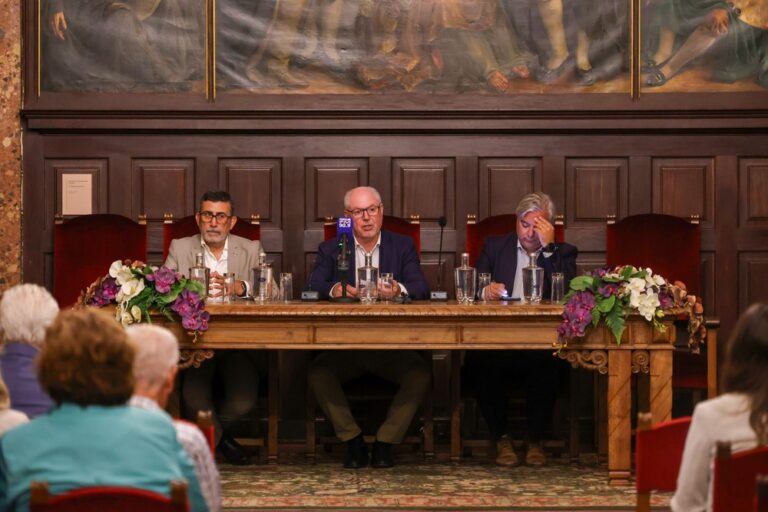 Fórum Intermunicipal da Saúde - Presidentes das câmaras municipais de Setúbal, Palmela e Sesimbra, André Martins, Álvaro Amaro e Francisco Jesus