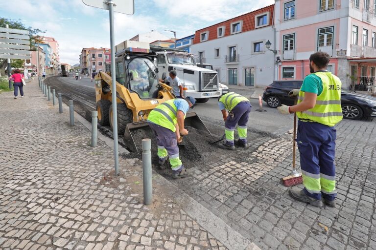 Repavimentação da Rua José Pereira Martins