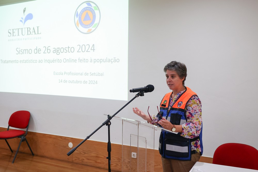 Simulacro de Sismo - Dia Internacional para a Redução do Risco de Desastres - Escola Profissional de Setúbal