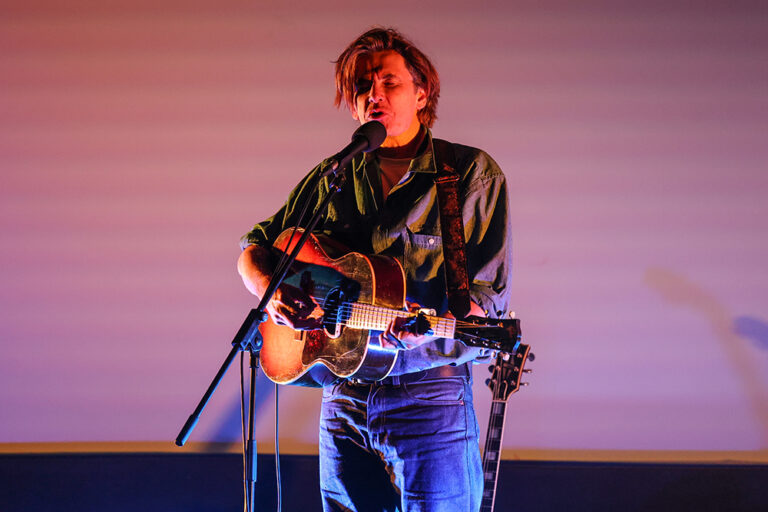 Bernard Butler- Ciclo Emergências