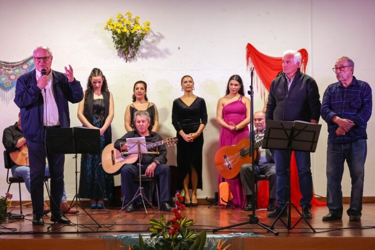 Espetáculo 'Amália no Coração' na Cooperativa de Habitação Económica "Força de Todos"