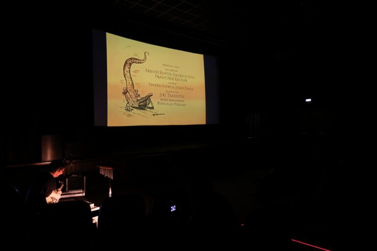 "O Barão Aventureiro" foi exibido no Film Fest com música ao vivo por Philippe Lanzini