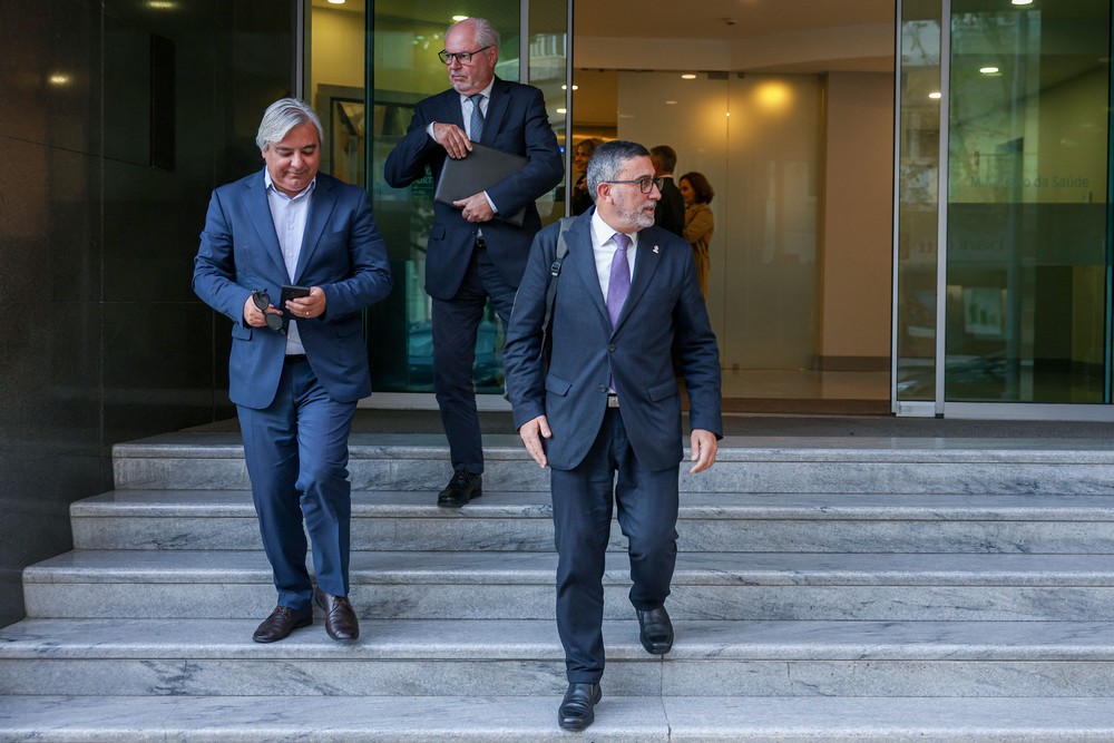 Presidentes das câmaras municipais de Setúbal, Palmela e Sesimbra, André Martins, Álvaro Amaro e Francisco Jesus, reuniram-se com a ministra da Saúde, Ana Paula Martins