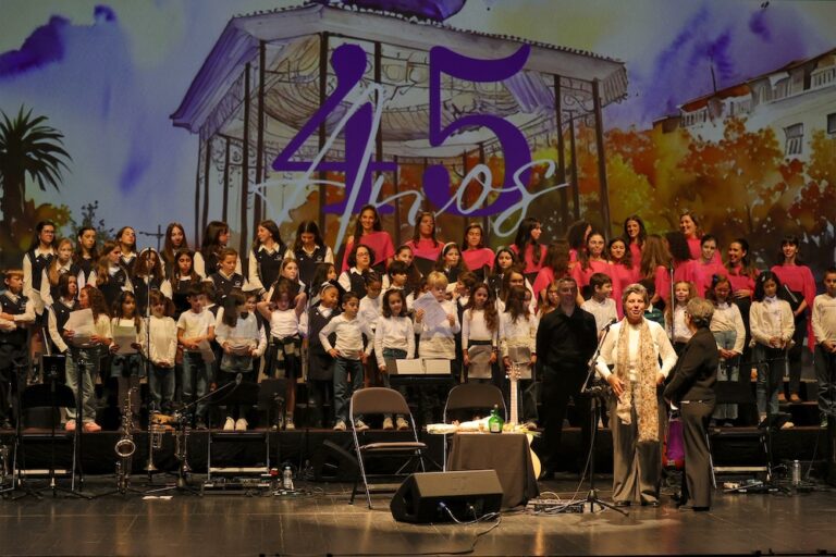 O Coral Infantil de Setúbal celebrou 45 anos com o espetáculo conceptual "O Coreto"