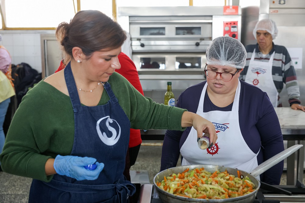 Oficina Colaborativa realizada no âmbito do projeto Cozinha Vizinha da APPACDM de Setúbal