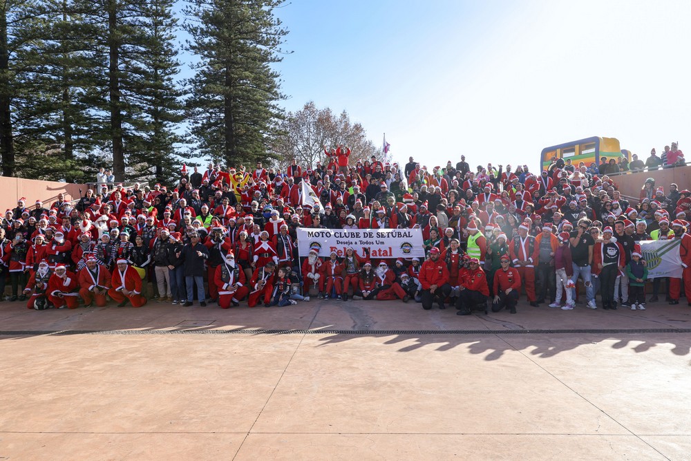 23.ª edição do Desfile de Pais Natal Motard
