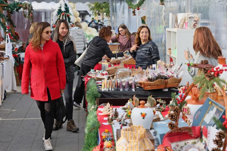 Espírito de Natal em Azeitão com mercado atrativo