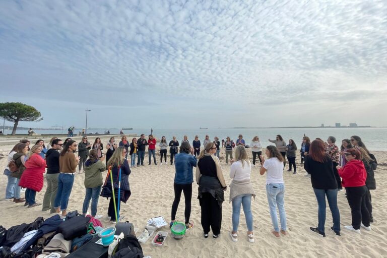 A ação de formação foi realizada no âmbito da promoção da literacia do oceano