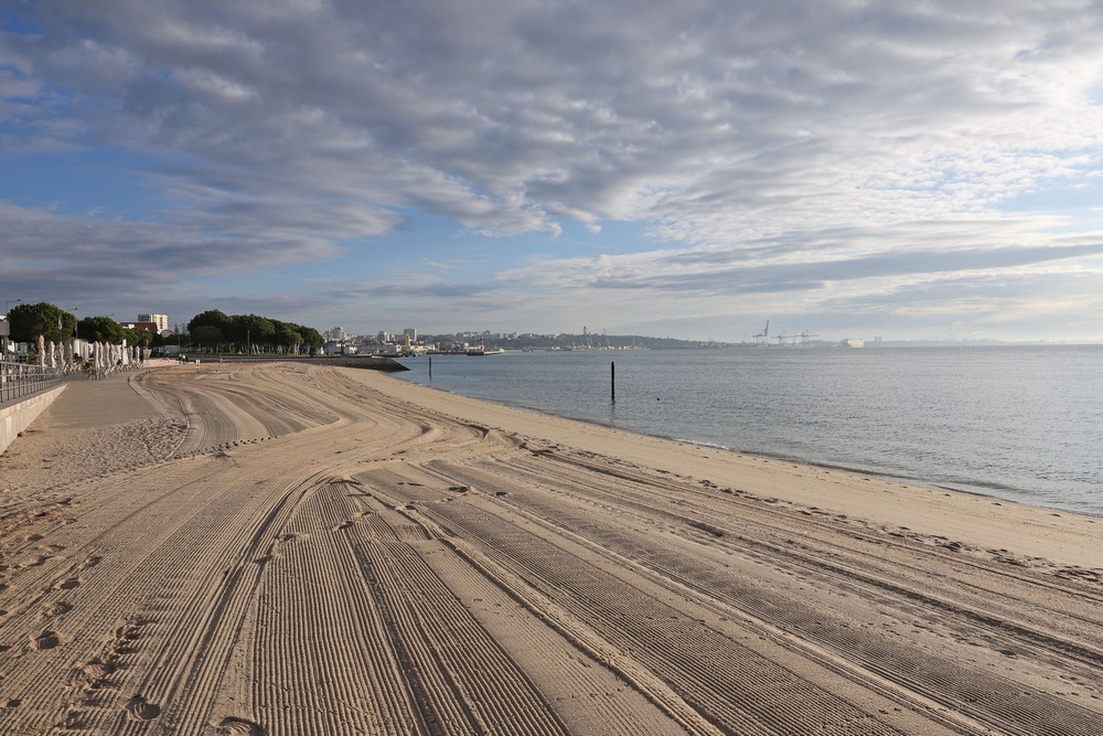 Praias com ações regulares de limpeza