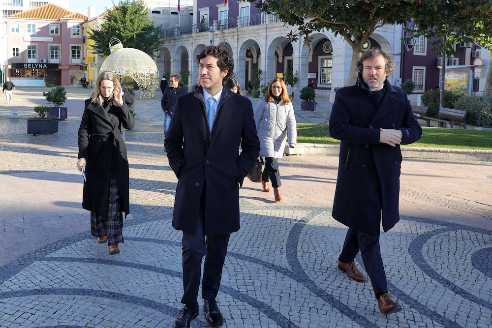 Bairro Setúbal Digital - Visita à Baixa comercial - Vereador Pedro Pina e secretário de Estado da Economia, João Rui Ferreira
