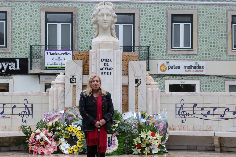 Festival Luísa Todi - Canto Lírico em Setúbal - 272.º aniversário do nascimento de Luísa Todi - Isabel Melo, em representação da LASA – Liga dos Amigos de Setúbal e Azeitão, discursa na abertura do festival