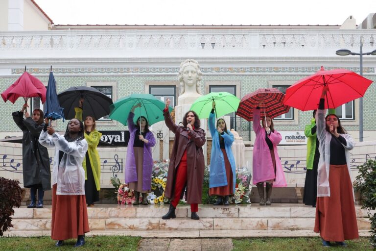 Festival Luísa Todi - Canto Lírico em Setúbal - 272.º aniversário do nascimento de Luísa Todi - "As Viagens de Luísa Todi à Chuva", com a soprano Helena de Castro e a Academia de Dança Contemporânea de Setúbal