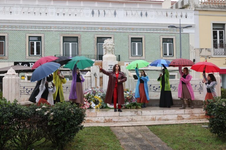 Festival Luísa Todi - Canto Lírico em Setúbal - 272.º aniversário do nascimento de Luísa Todi - "As Viagens de Luísa Todi à Chuva", com a soprano Helena de Castro e a Academia de Dança Contemporânea de Setúbal