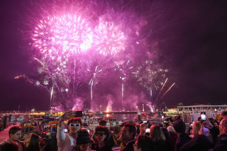 Fim de Ano Azul 2024