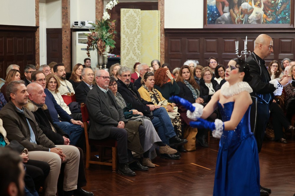 Festival Luísa Todi – Canto Lírico em Setúbal - Concerto cómico de encerramento, “Constança e a Orquestra de Assobios”, com a cantora Constança Melo acompanhada pela Orquestra de Assobios - Presidente da Câmara, André Martins
