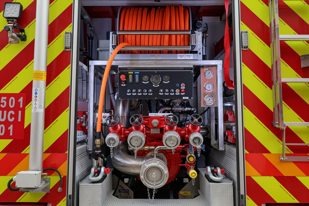 Novo veículo urbano de combate a incêndios da Companhia de Bombeiros Sapadores de Setúbal