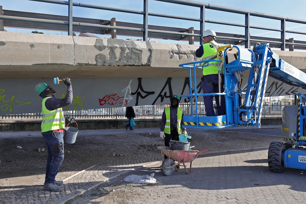 Viaduto das Fontainhas recebe obra para melhorar segurança rodoviária e pedonal
