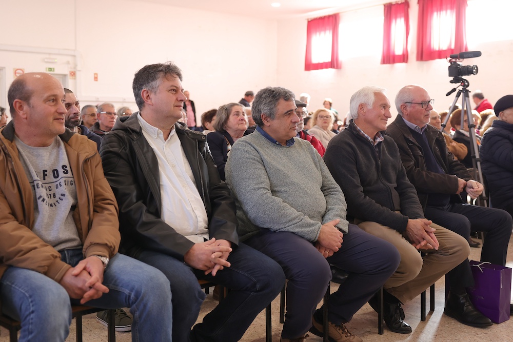 VII Gala de Acordeão e II Gala Internacional, nas Pontes - Presidentes da Câmara Municipal e da Junta de Freguesia de Gâmbia-Pontes-Alto da Guerra, André Martins e Luís Custódio, e presidente da Associação dos Acordeonistas de Portugal, Nuno Soares