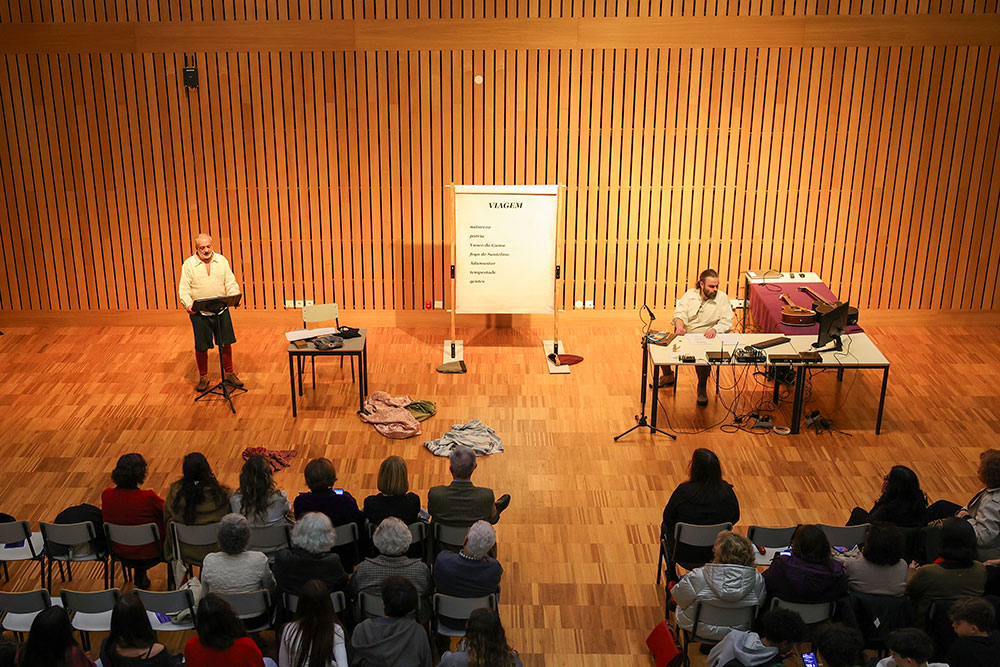 A Escola Secundária D. João II recebeu um conjunto de atividades do programa "Um Dia para Camões em Setúbal"