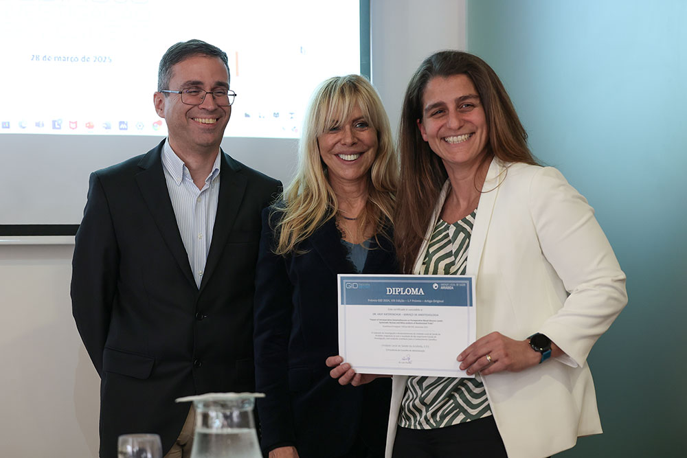 Prémio GID 2024 - melhor artigo científico - cerimónia de entrega dos prémios