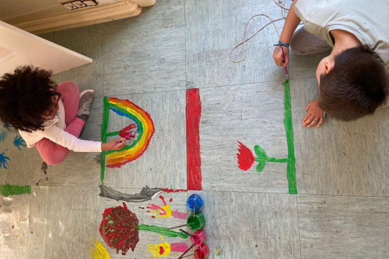 Venham Mais Vinte e Cincos | 25 de Abril - Mosaicos por Abril