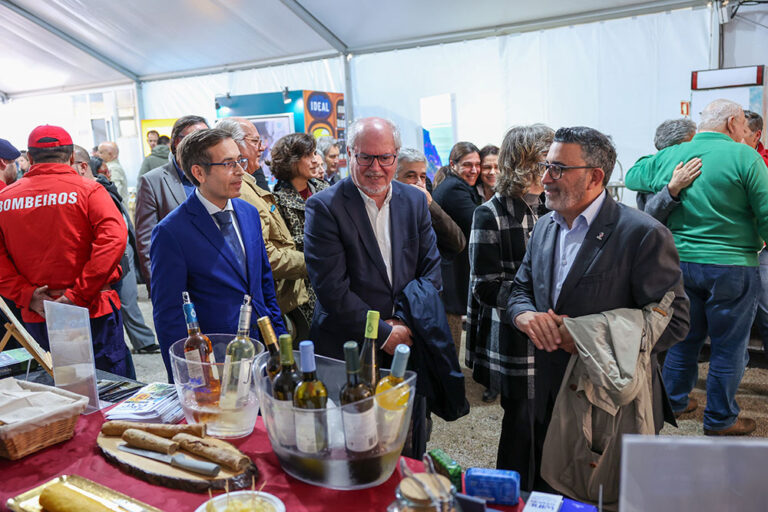 29.ª edição do Festival Queijo, Pão e Vinho - Inauguração - Presidentes das câmaras de Setúbal e Palmela, André Martins e Álvaro Amaro