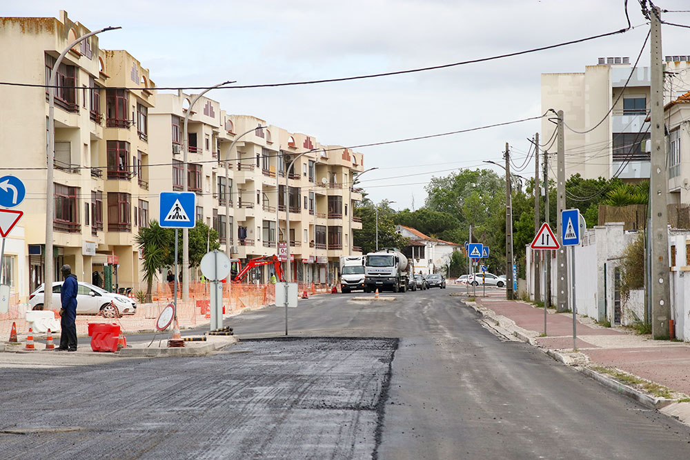 Avenida dos Ciprestes - Repavimentação