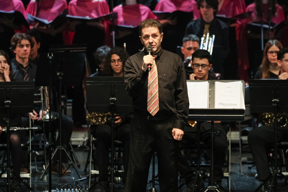 Festival Internacional de Música de Setúbal - Concerto de abertura - “Sem Playback”, pela Orquestra Ligeira do Conservatório Regional de Palmela, com a participação de B-Voice e do Coro Feminino TuttiEncantus