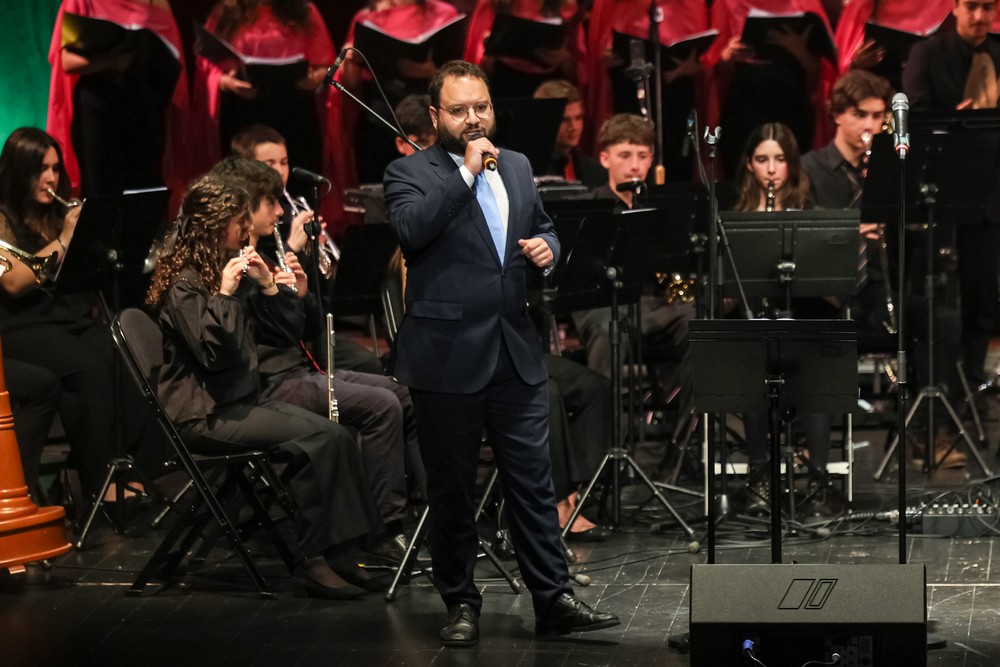 Festival Internacional de Música de Setúbal - Concerto de abertura - “Sem Playback”, pela Orquestra Ligeira do Conservatório Regional de Palmela, com a participação de B-Voice e do Coro Feminino TuttiEncantus