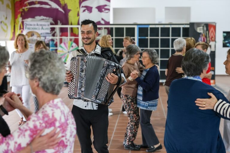 Matiné dançante e sessão comemorativa do 31.º aniversário da Associação dos Acordeonistas de Portugal