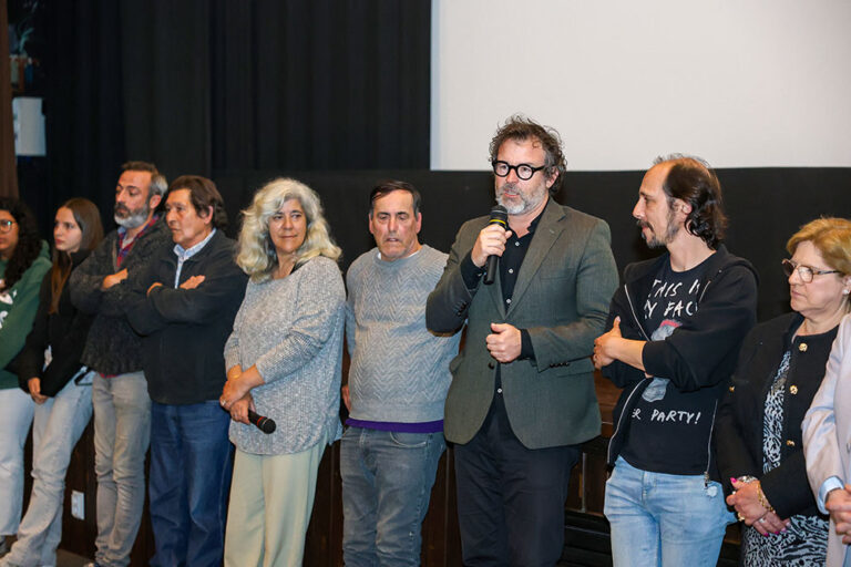 O Nosso Filme - filme colaborativo com os moradores dos bairros dos Pescadores e Grito do Povo