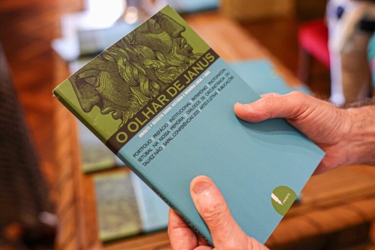 Lançamento da revista da UNISETI “O Olhar de Janus”