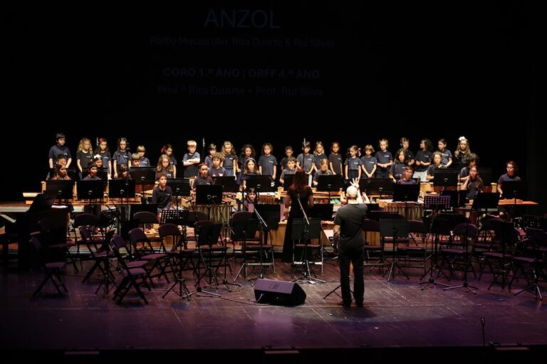 Final de ano letivo da Academia de Música e Belas-Artes Luísa Todi no Fórum Municipal Luísa Todi