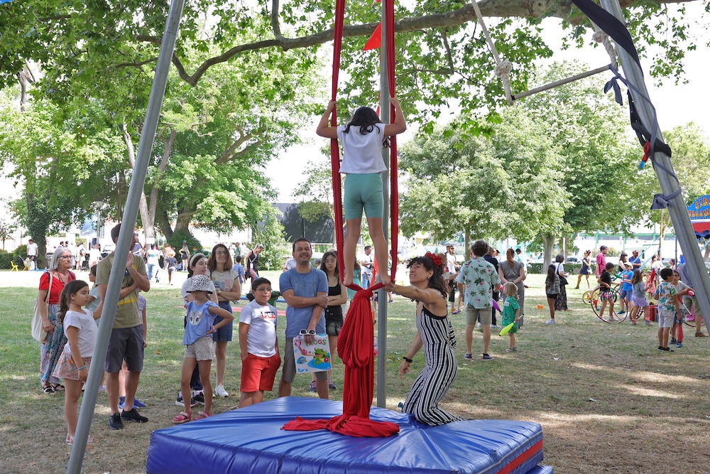 Há Festa no Parque 2025 celebrou o fim do ano letivo e o Dia Mundial da Criança no Jardim do Bonfim