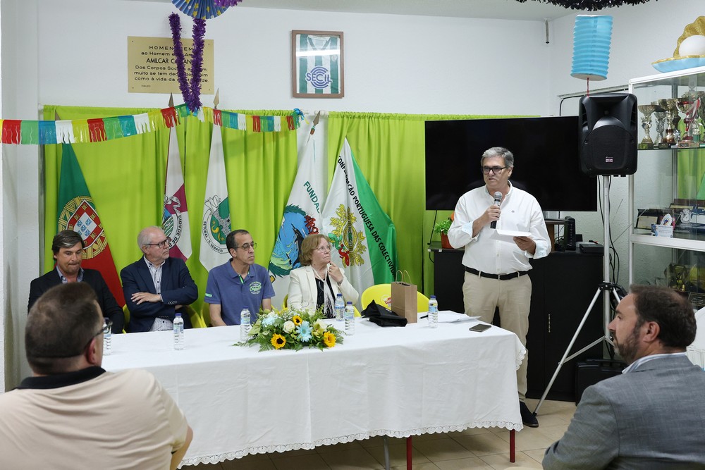 A cerimónia de aniversário da coletividade contou com a presença de representantes de muitas associações do concelho