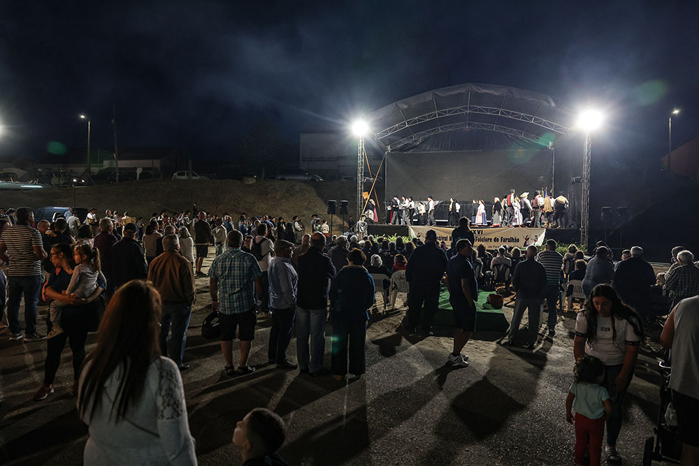 O 36.º Festival Nacional de Folclore do Faralhão celebrou a tradição da dança e cantares populares, num encontro com cinco grupos participantes de vários pontos do país.